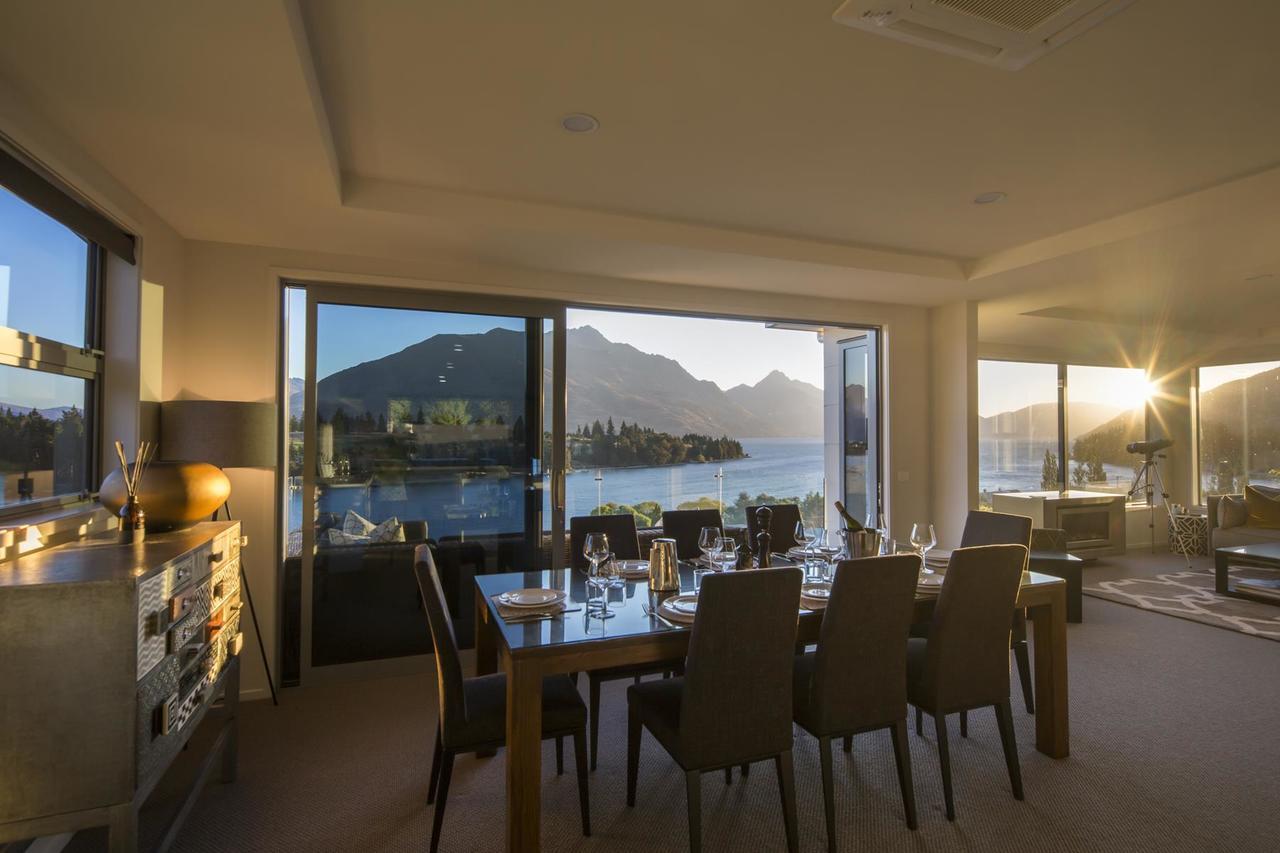 Lakefront Luxury By Amazing Accom クイーンズタウン エクステリア 写真